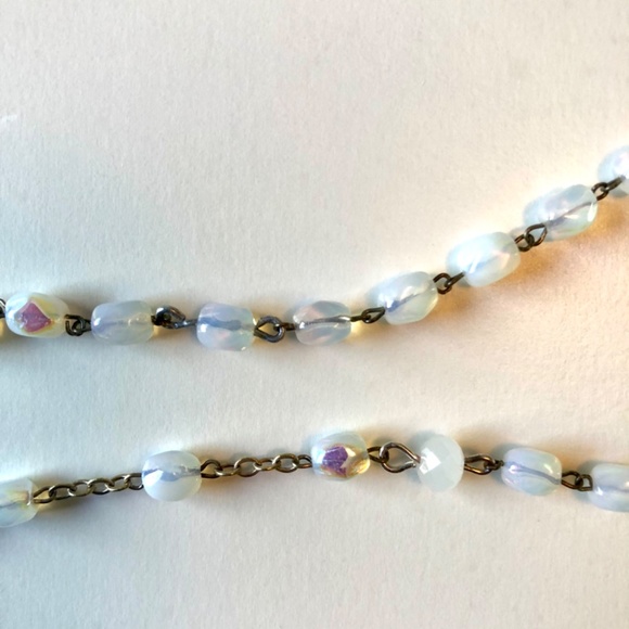 Rosary Beads - White Iridescent and Silver (Child) - Picture 5 of 6